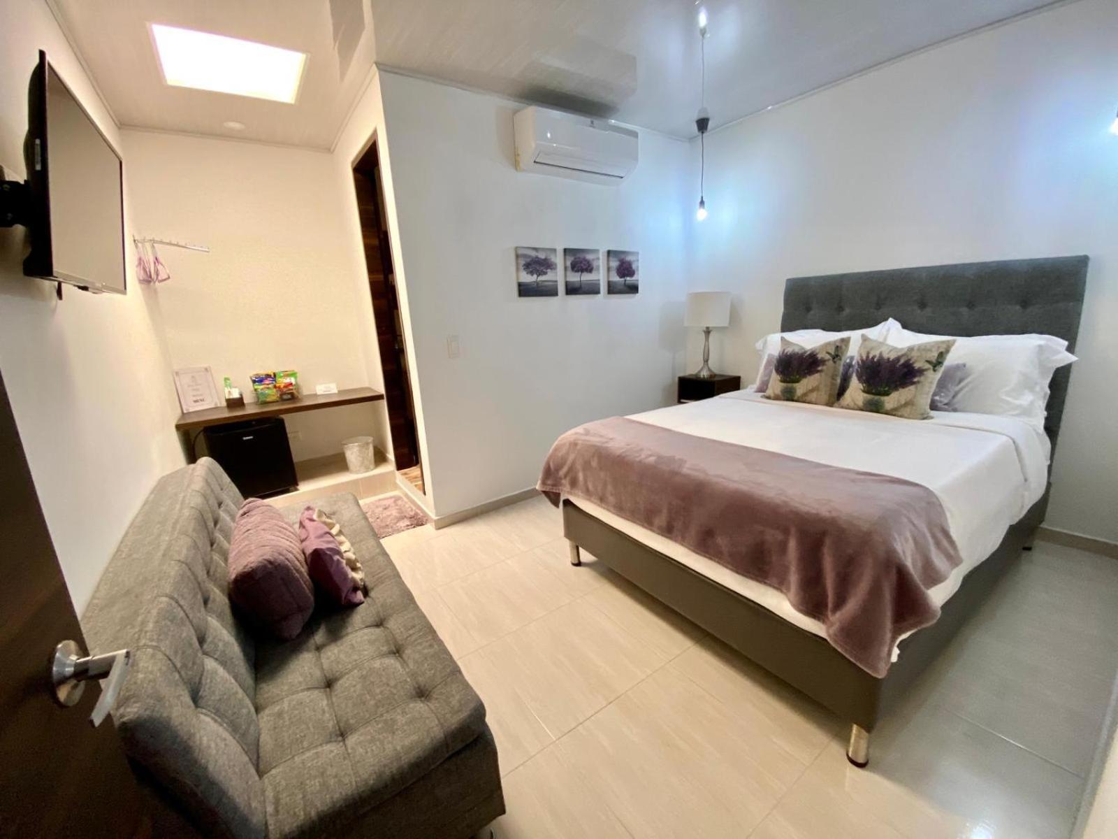 Hotel Boutique Dona Maria Ocana Luaran gambar